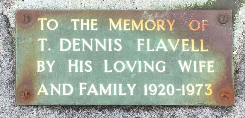 FLAVELL, Thomas Dennis - plaque